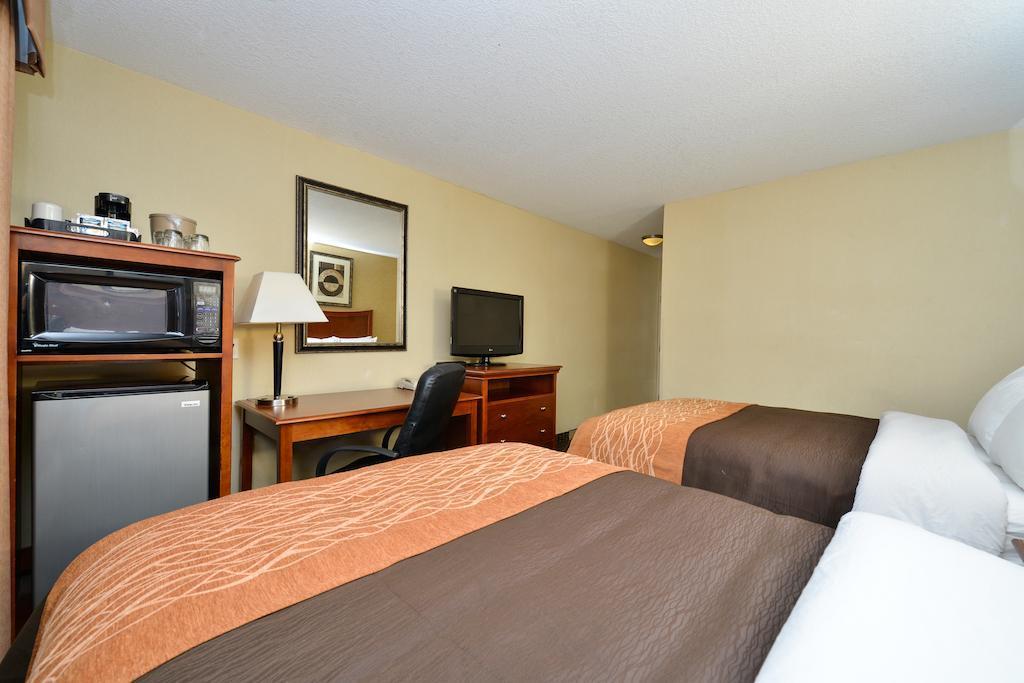 Comfort Inn & Suites Vancouver Downtown City Center Extérieur photo