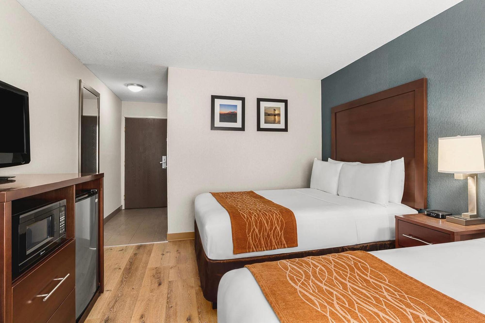 Comfort Inn & Suites Vancouver Downtown City Center Extérieur photo