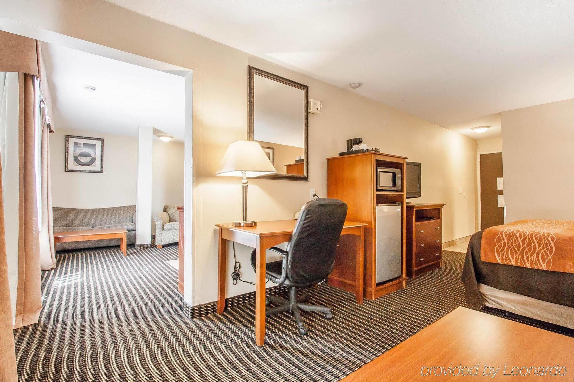 Comfort Inn & Suites Vancouver Downtown City Center Extérieur photo